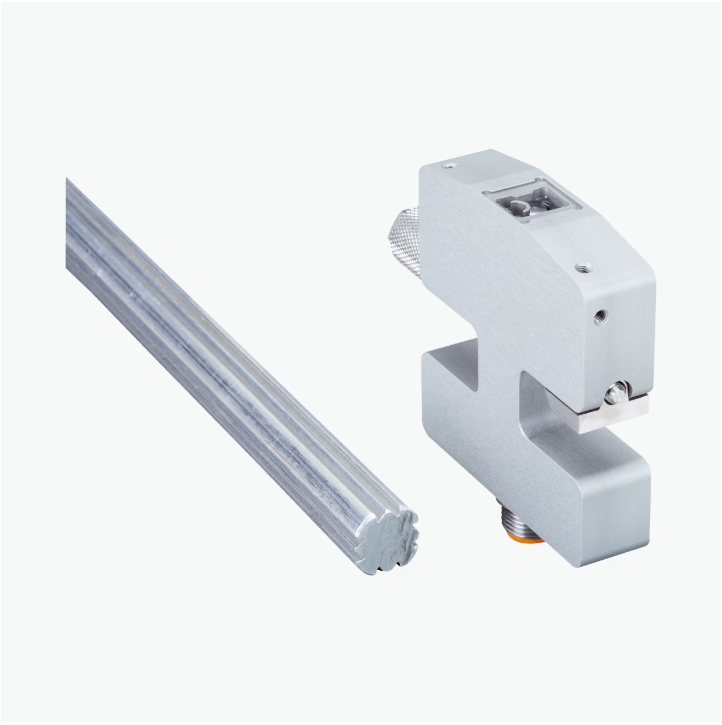 色标传感器    RS10-M111.png