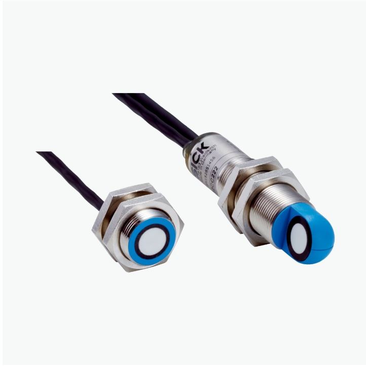 德国SICK西克  超声波距离传感器  UD18-22CC242