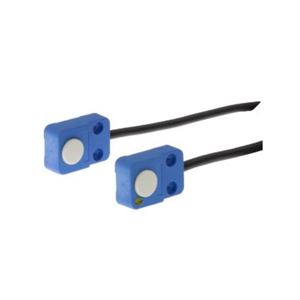 德国IPF 超声波传感器 UY210100