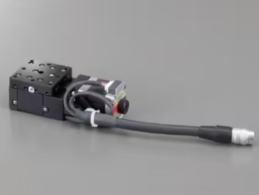 KXC04015-C.jpg KXC04015-C.jpg