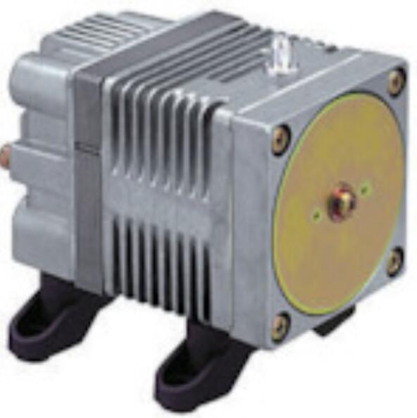 AC0102.jpg AC0102.jpg